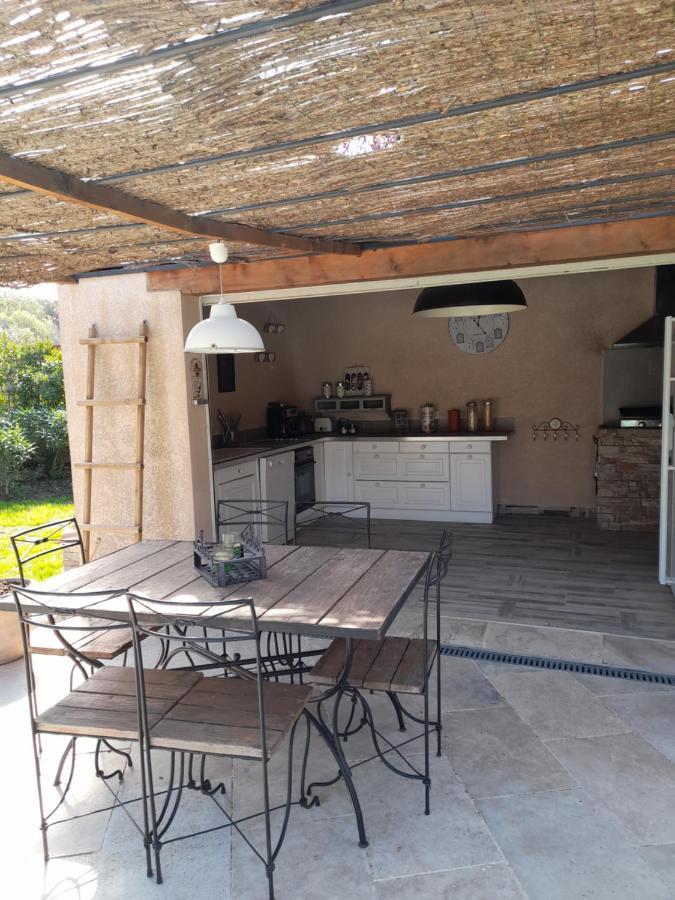 Chambre D'Hote Cuisine Equipee Le Beausset Exterior foto